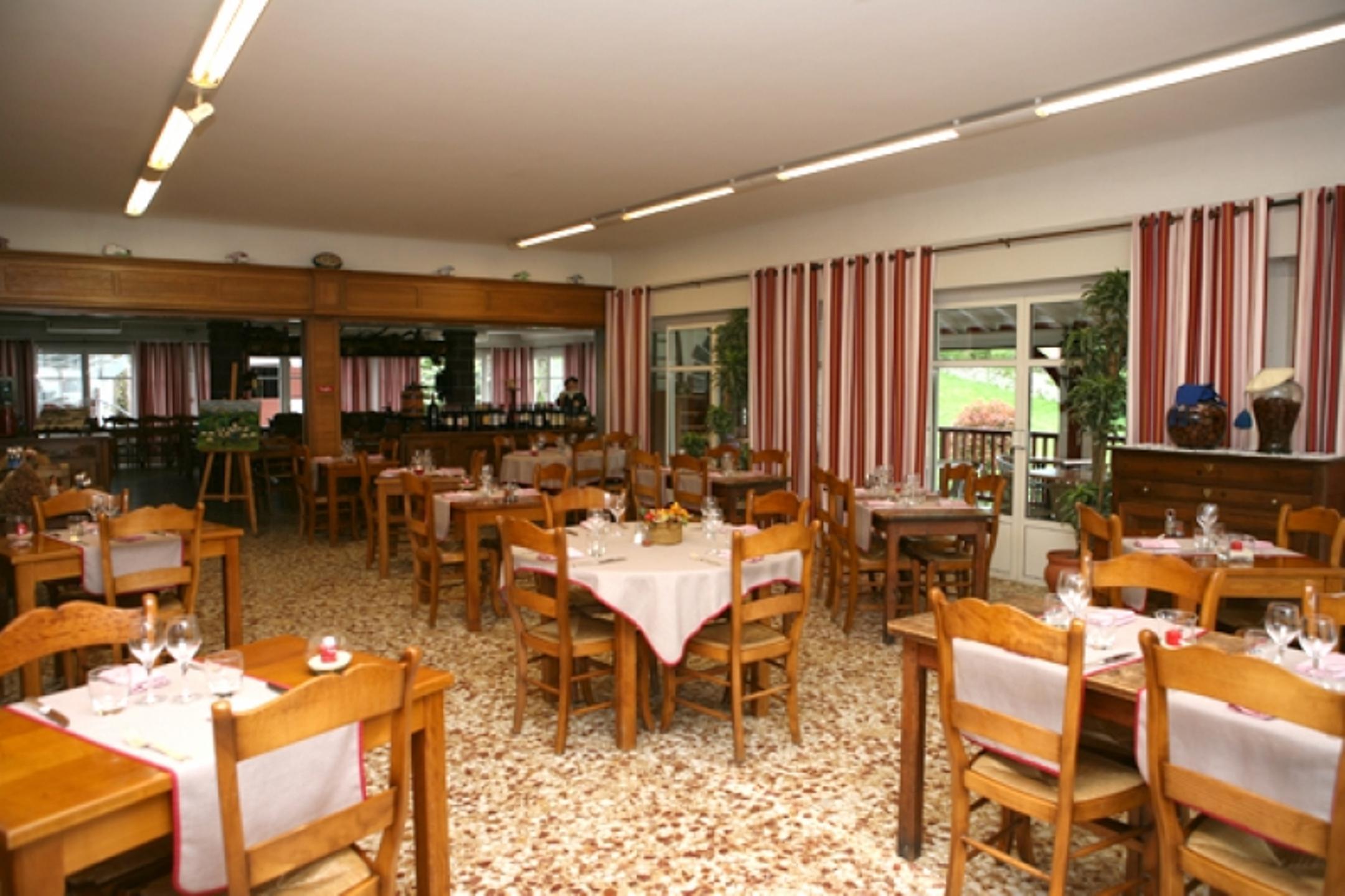 Logis Hotel Ur-Hegian Ainhoa Exterior photo