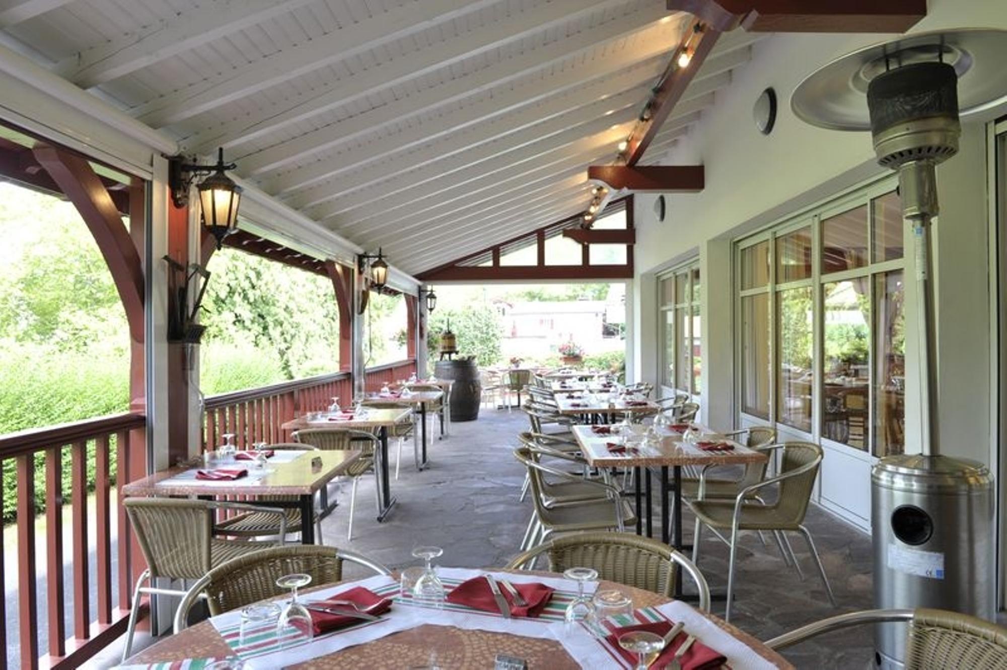 Logis Hotel Ur-Hegian Ainhoa Exterior photo