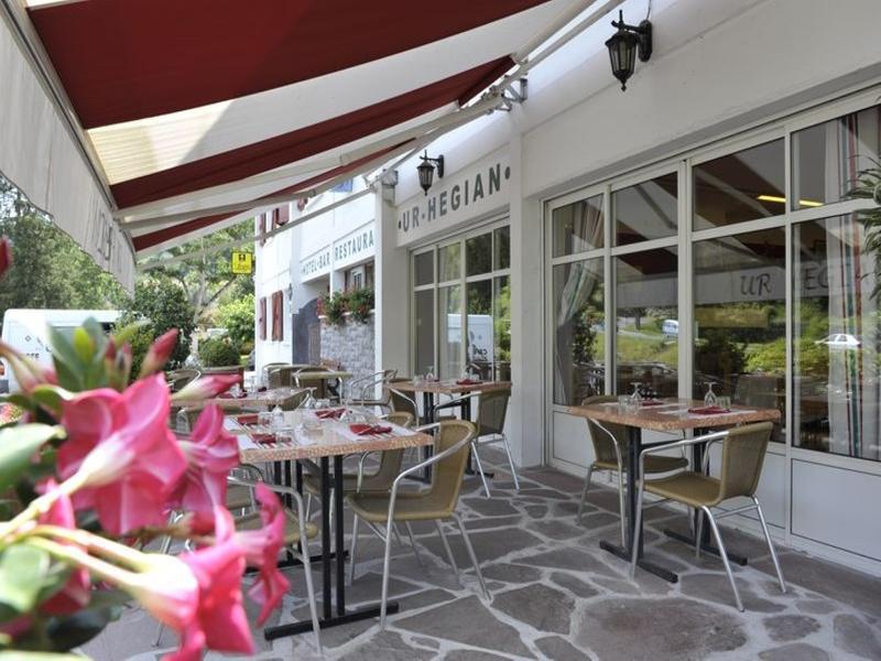 Logis Hotel Ur-Hegian Ainhoa Exterior photo